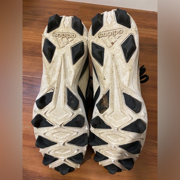Adidas Baseball/Softball Cleats - Picture 4 of 5